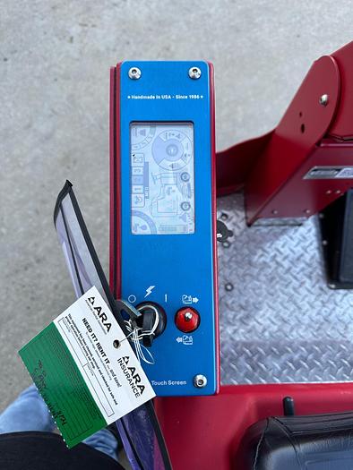 Used 2022 FACTORY CAT GTX V2.0 RIDER FLOOR SCRUBBER (30" DISK)