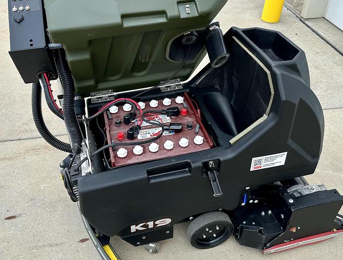 Used 2022 KODIAK K19 WALK-BEHIND FLOOR SCRUBBER (26" CYLINDRICAL)