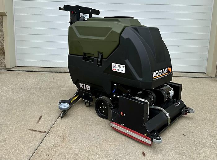 Used 2022 KODIAK K19 WALK-BEHIND FLOOR SCRUBBER (26" CYLINDRICAL)