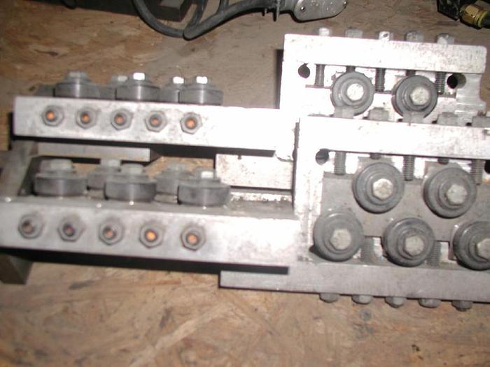 Used DOUBLE 10-ROLL WIRE STRAIGHTENER