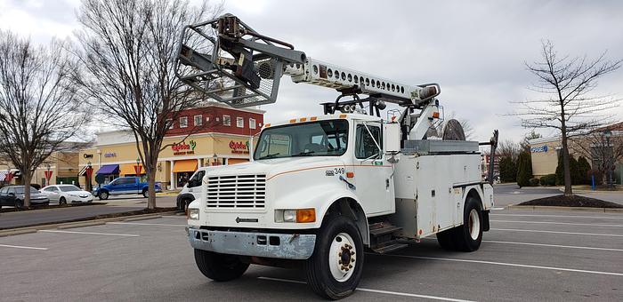 Used 2000 International 4900 w/ Telsta T40C Pro Cable Placer Bucket Truck