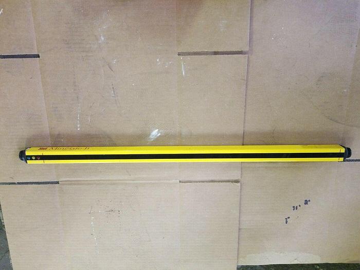 Used STI MS4328B2 Light Curtain Transmitter MS4328B2