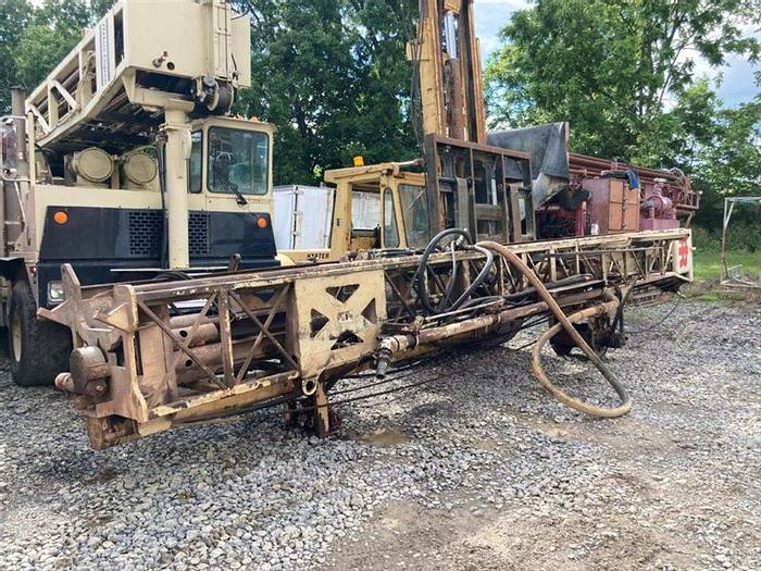 Used 2000 Ingersoll-Rand T3W Drill Rig