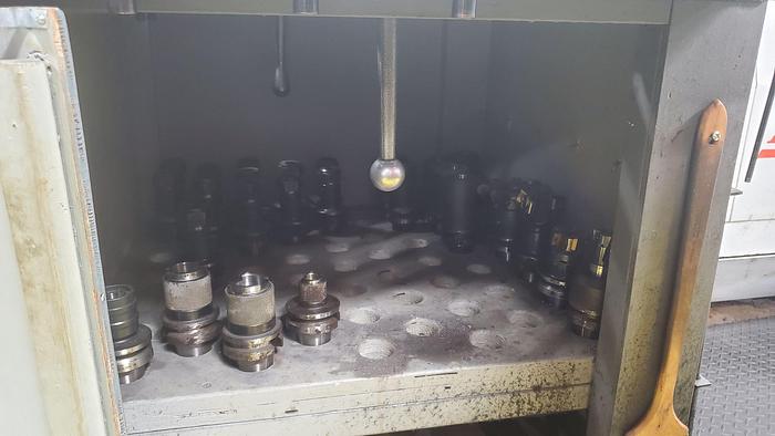 Used 2000 Bridgeport Vertical Machining Center, Model TC 3G, 14" X 36" Table, 30" X travel, 16" Y Travel, 20" Z Travel, 9.5HP, 10,000 rpm, 22 ATC, Bridgeport CNC