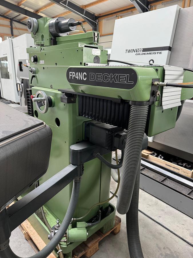 Gebraucht Universalwerkzeugfräsmaschine DECKEL FP4 NC