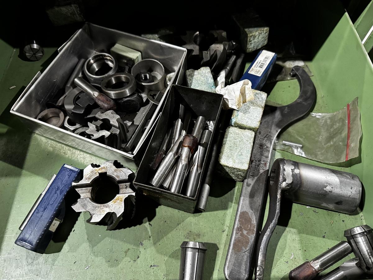 Gebraucht Konventionelle Universal-Fräsmaschine KUNZMANN UF 6 N
