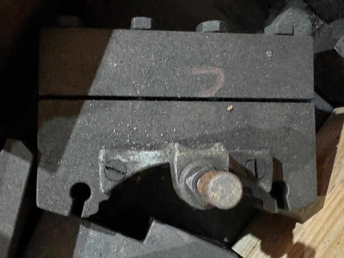 Gebraucht MULTIFIX C+D und sonstige WZ-Aufnahmen auf Europalette