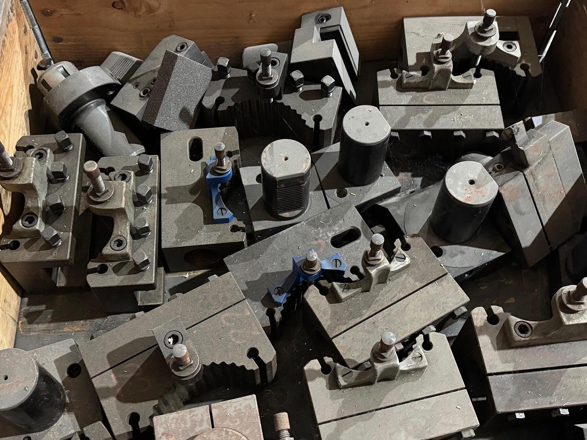 Gebraucht MULTIFIX C+D und sonstige WZ-Aufnahmen auf Europalette