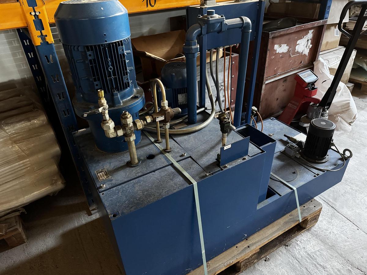 Gebraucht KNOLL Kühlmittelanlage für CNC Maschinen