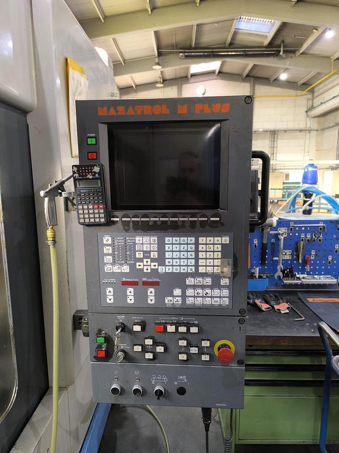 Gebraucht CNC Bearbeitungszentrum MAZAK VTC 30 C