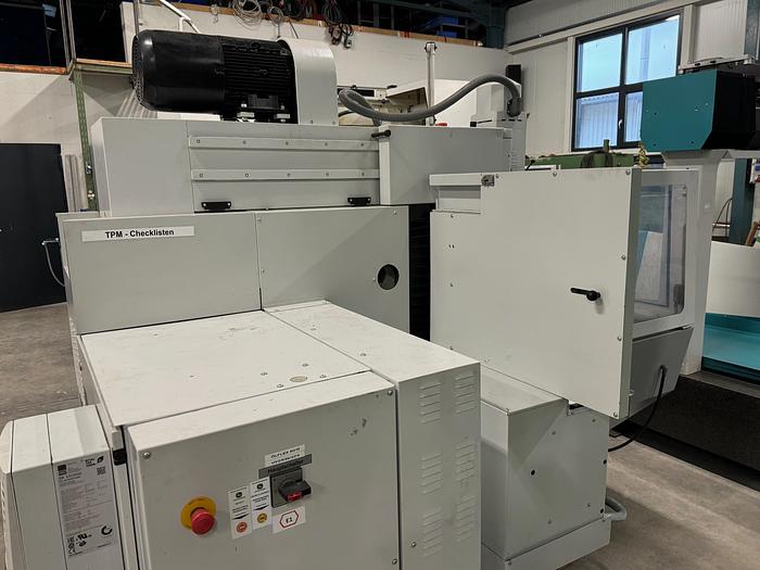 Gebraucht UNIVERSALFRÄS UND BOHRMASCHINE MAHO MH 800 T