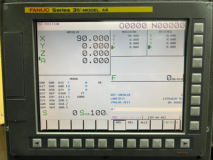 Gebraucht CNC Bearbeitungszentrum STAMA FANUC ROBODRILL MC 021