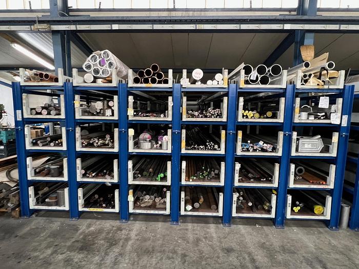 Gebraucht 2 Stück Lagerregal für Langmaterial und Stangen bis 6m HAHN & KOLB Wabenragal