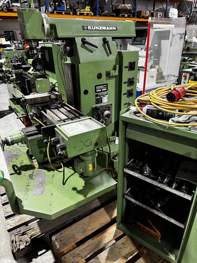 Gebraucht Konventionelle Universal-Fräsmaschine KUNZMANN UF 6 N  