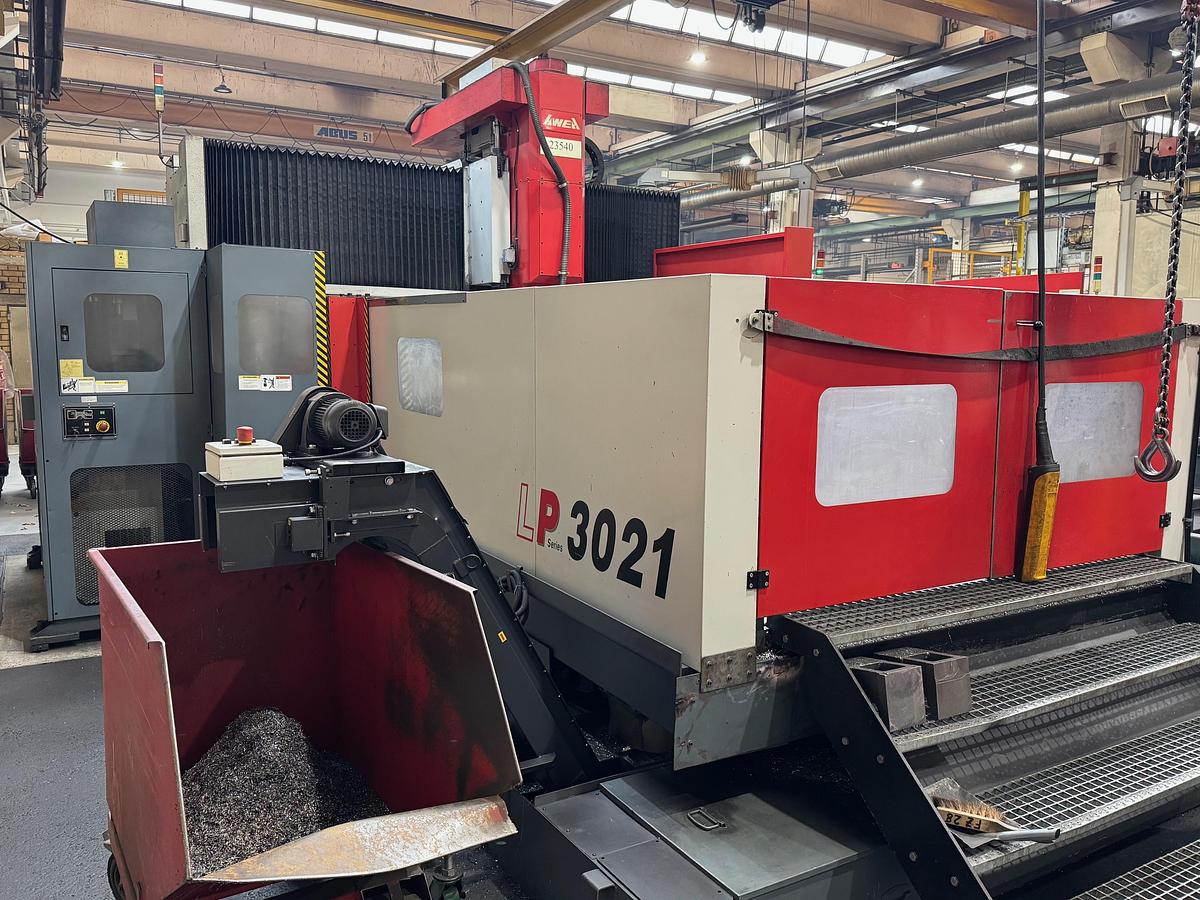 Gebraucht Portalfräsmaschine AWEA LP-3021 