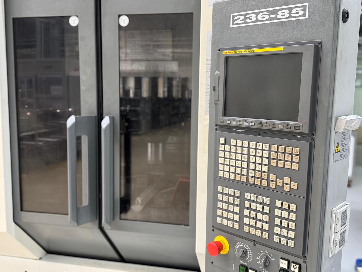 Gebraucht 5-Achsen CNC-Bearbeitungszentrum  CHIRON - FZ 15 S High Speed