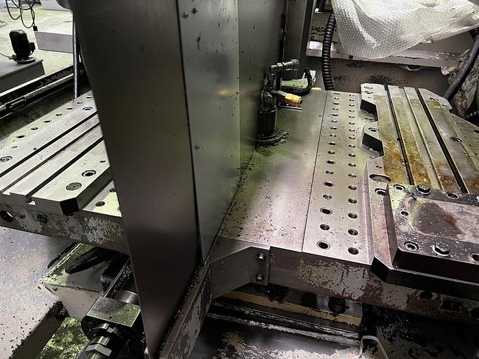 Gebraucht CNC Bearbeitungszentrum CHIRON FZ 18 W