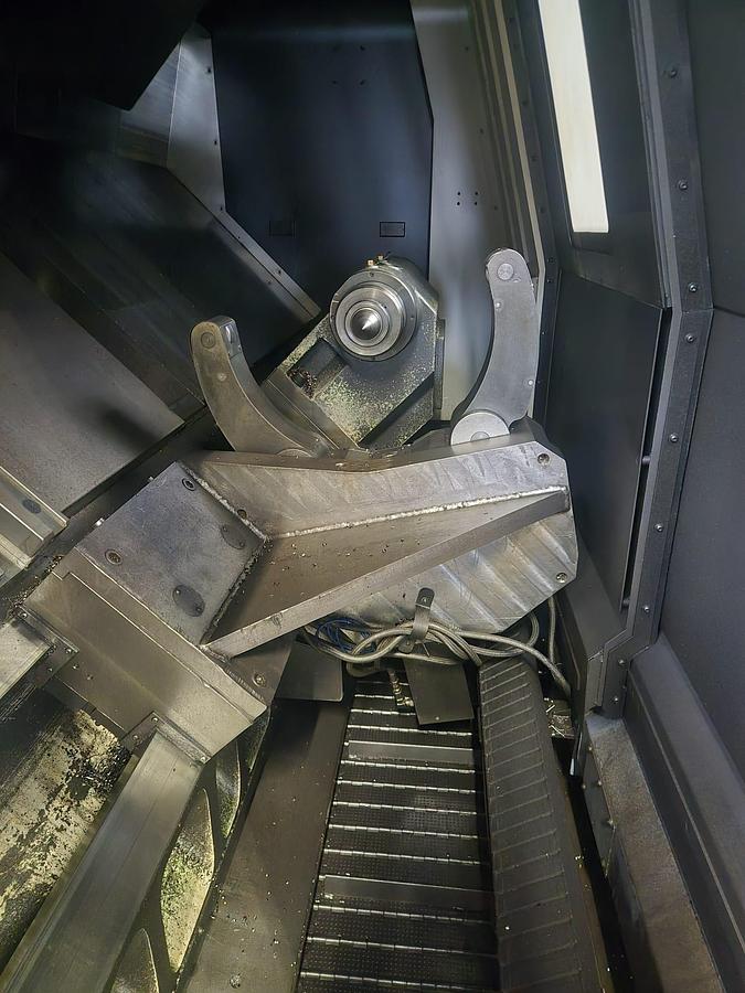 Gebraucht CNC Drehmaschine DOOSAN PUMA 700 LM