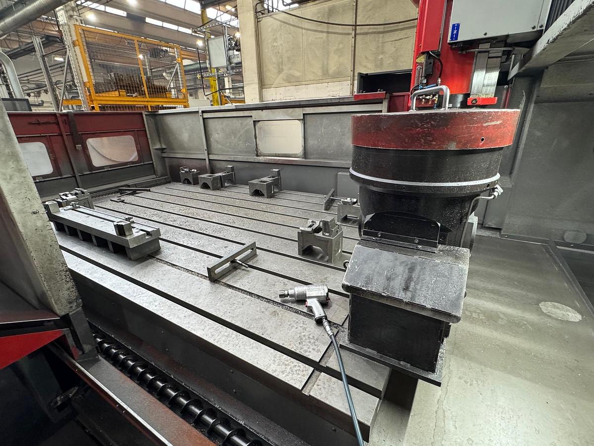 Gebraucht CNC Portalfräsmaschine AWEA LP-3021