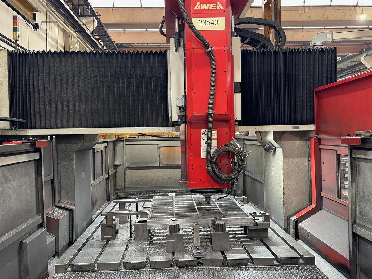 Gebraucht Portalfräsmaschine AWEA LP-3021 