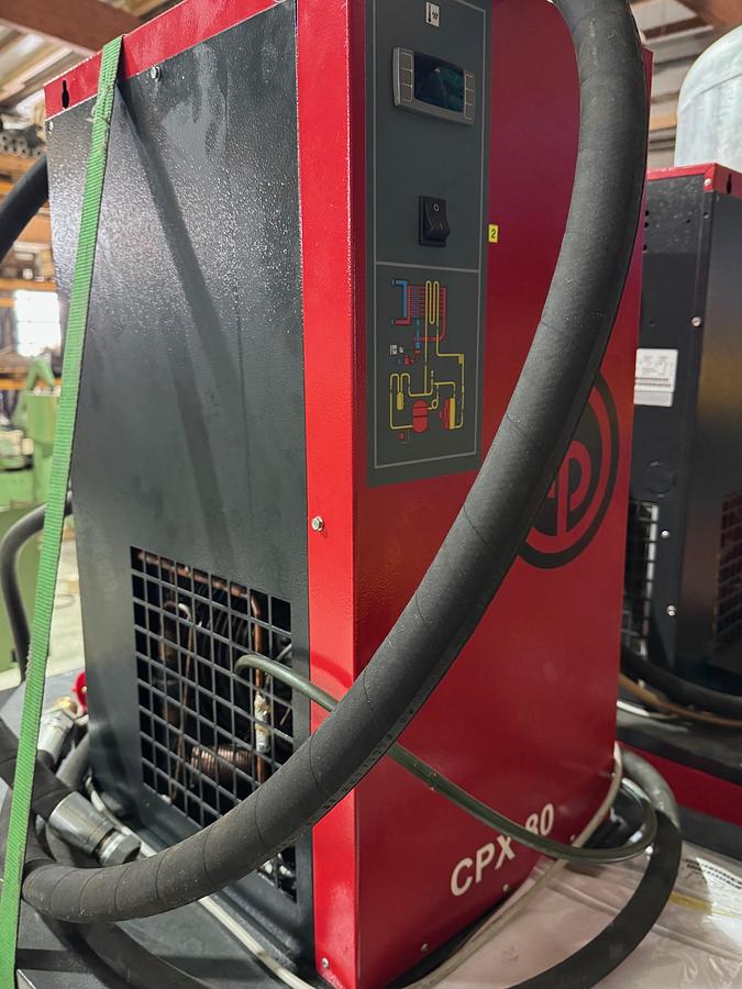 Gebraucht Schraubenkompressor  CHICAGO PNEUMATIC CPA 10 mit Lufttrockner CPX 80