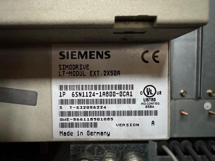 Gebraucht Ein Paket SIEMENS 810D Steuerung mit Antriebsregler und Karten