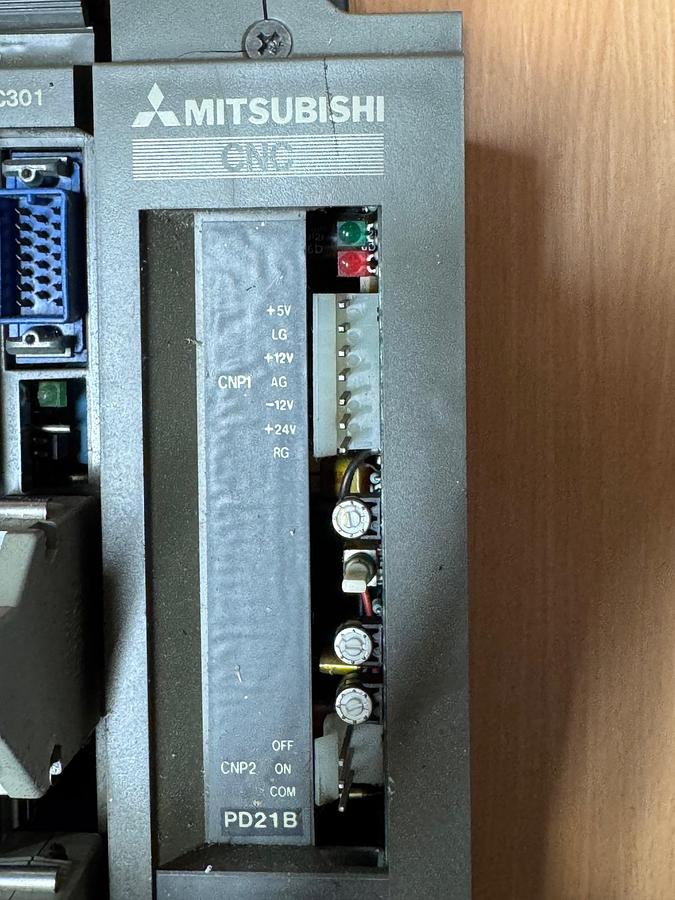 Gebraucht CNC Steuerung von MAZAK Maschine MITSUBISHI MELDAS Type FCA335M