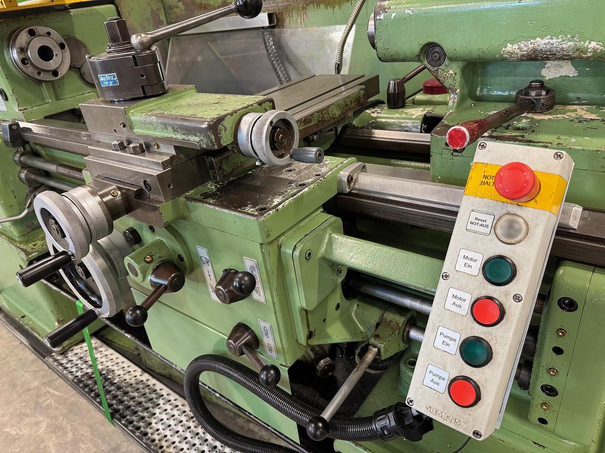 Gebraucht Leit-& Zugspindeldrehmaschine MARTIN KM 200 x 1000