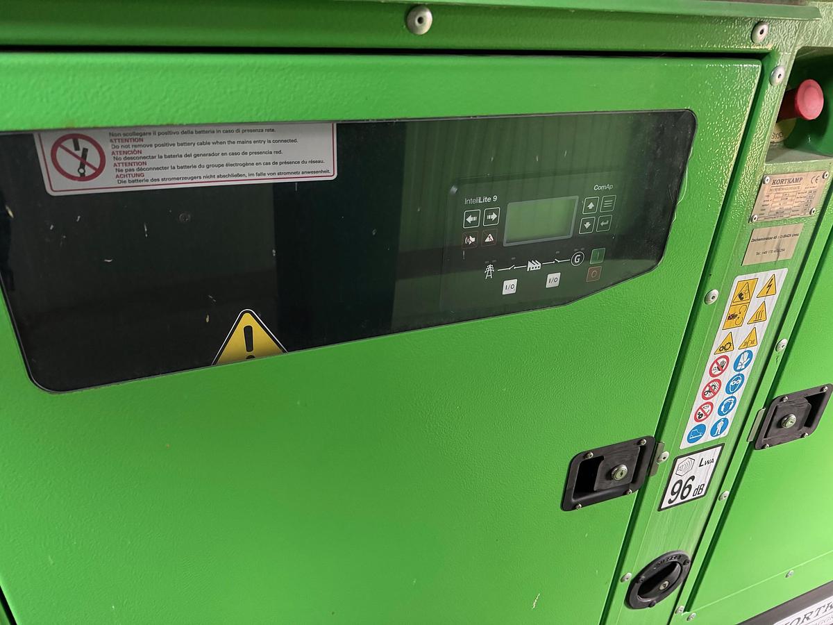 Gebraucht Diesel Notstromaggregat  KORTKAMP TYPE I110-S IVECO