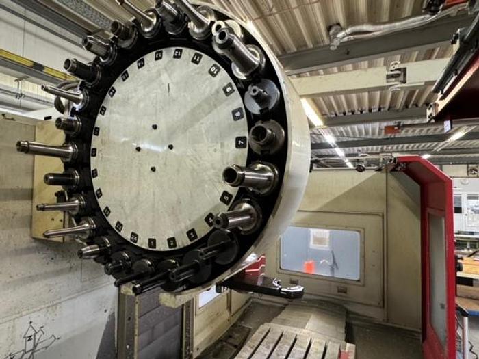 Gebraucht CNC Bearbeitungszentrum KIHEUNG Combi - U7