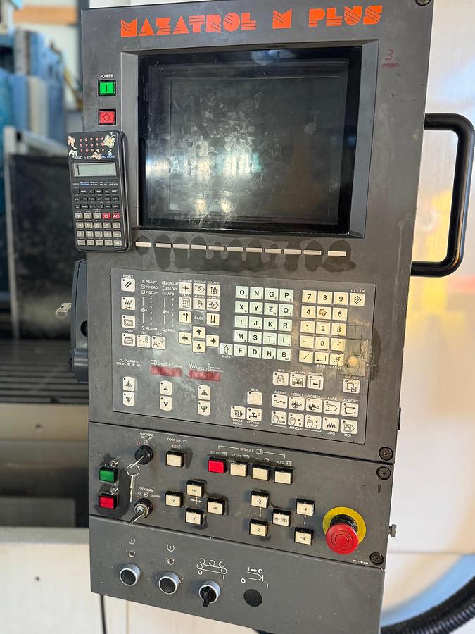 Gebraucht CNC Bearbeitungszentrum Vertikal - MAZAK VTC 30 C