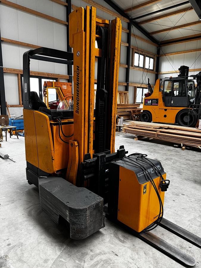 Gebraucht Jungheinrich ETV Q20 Schubmaststapler – 2,0t – 48V – 