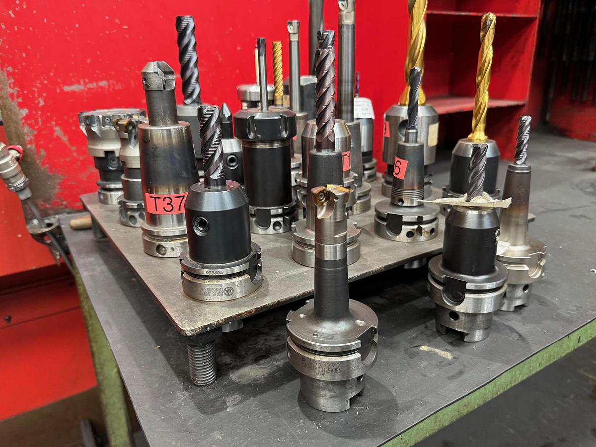 Gebraucht CNC Universalportalbearbeitungszentrum FPT Industrie S.p.A. Modell: DINO DV28T2208