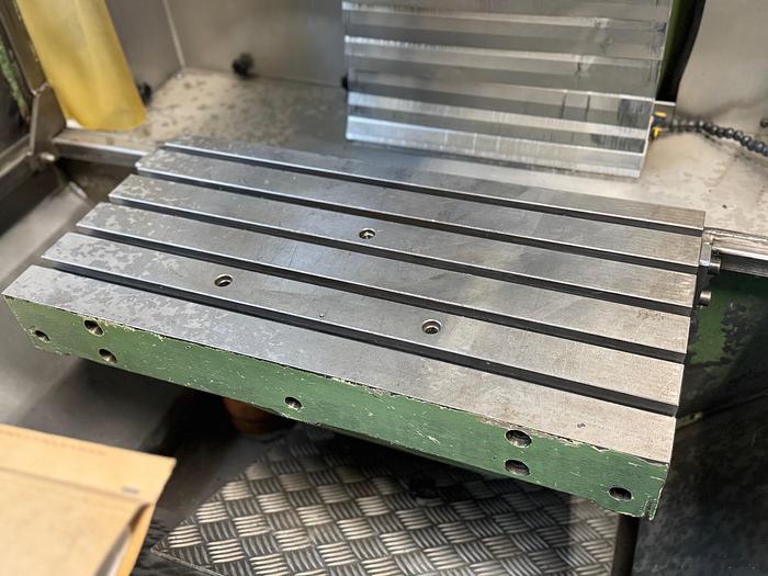 Gebraucht CNC Werkzeugfräsmaschine MIKRON WF 21 C