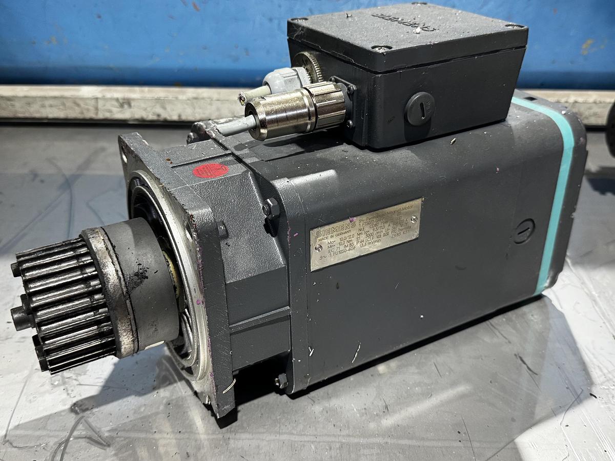 Gebraucht Siemens 1FT5072-0AF71-2-Z Dreiphasen-Permanentmagnet-Servomotor