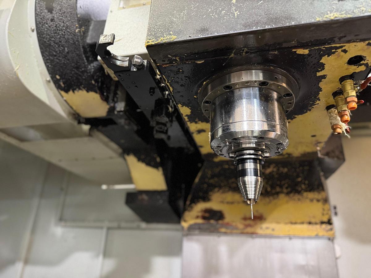 Gebraucht CNC Vertikal Bearbeitungszentrum AWEA BM-1400