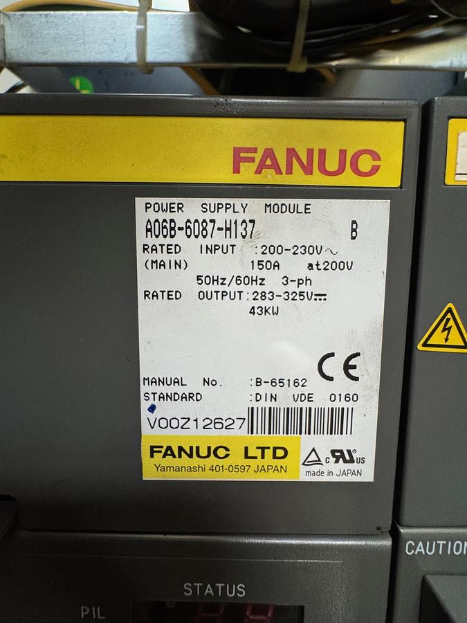 Gebraucht FANUC CNC Module Paket – Servo Amplifier, Spindle Amplifier & Netzteile
