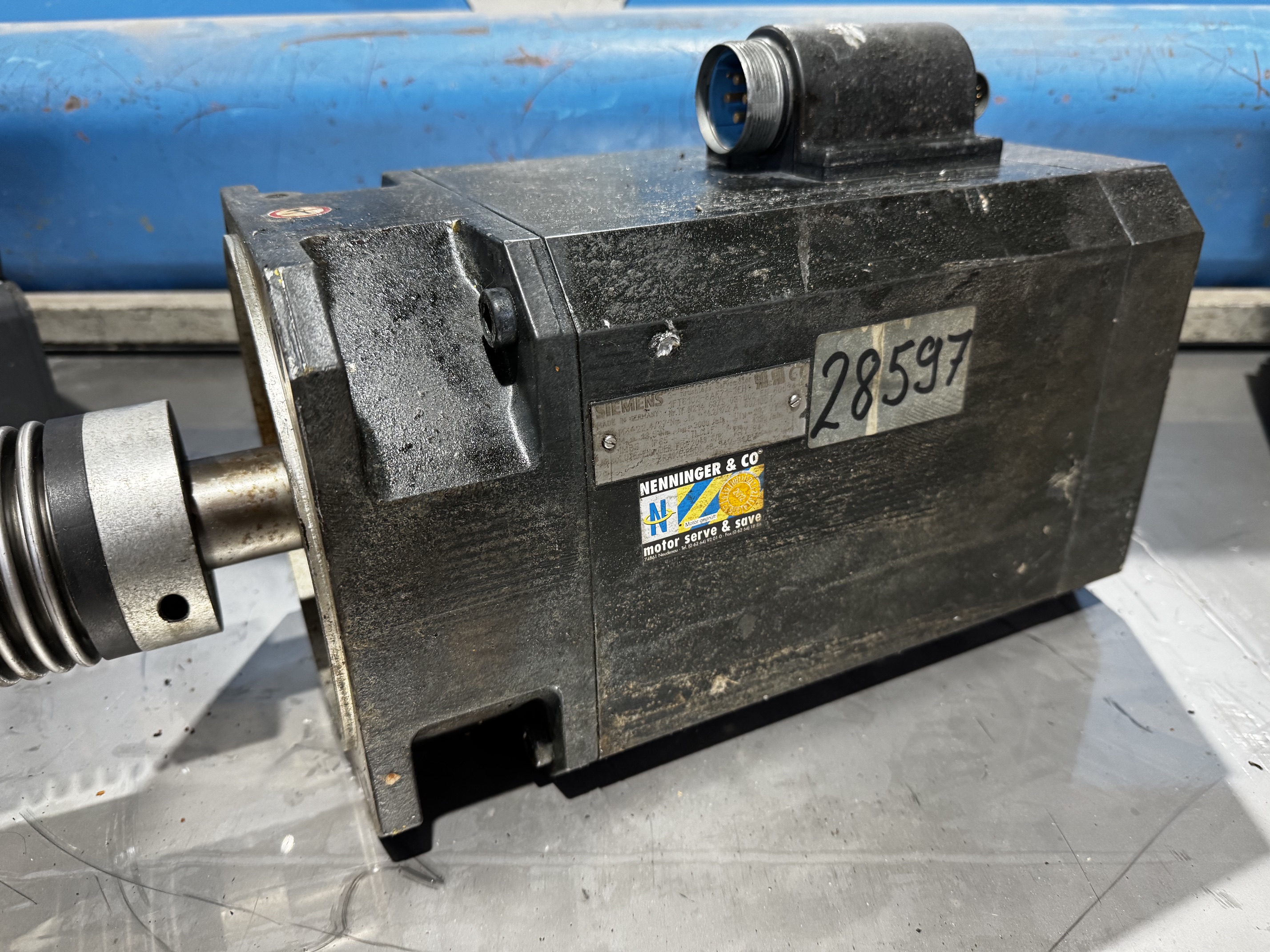 Gebraucht Siemens SIMOTICS 1FT6102-8AF71-3EH1 Dreiphasen-Synchron-Servomotor