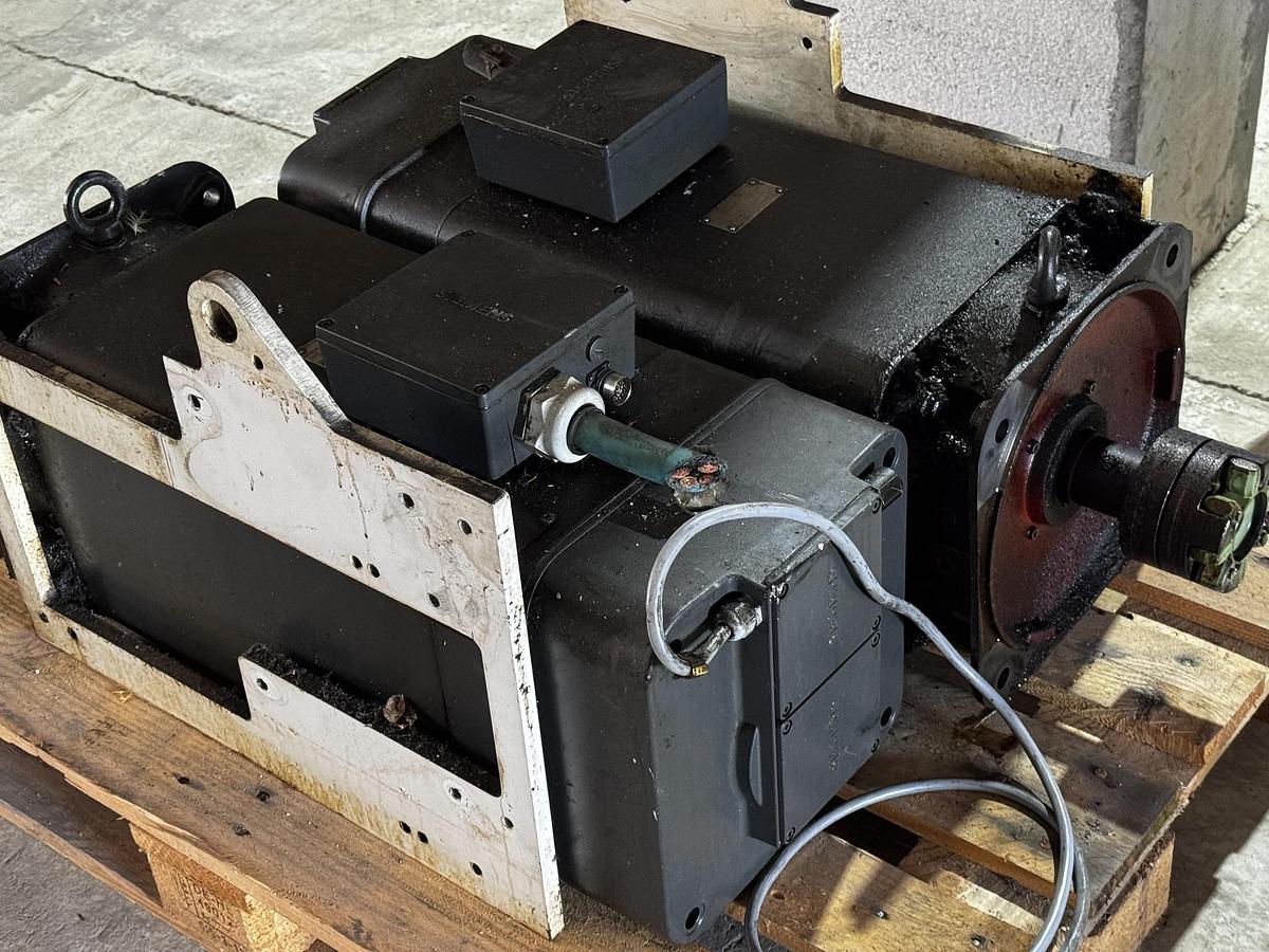 Gebraucht Siemens Servomotor 1PH6167-4NF46-Z | 37 kW | 1500 U/min | Encoder | Made in Germany