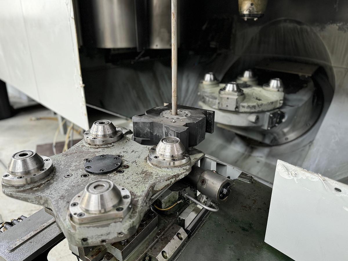 Gebraucht CNC Universal Bearbeitungszentrum DECKEL MAHO DMC 70 eVolution