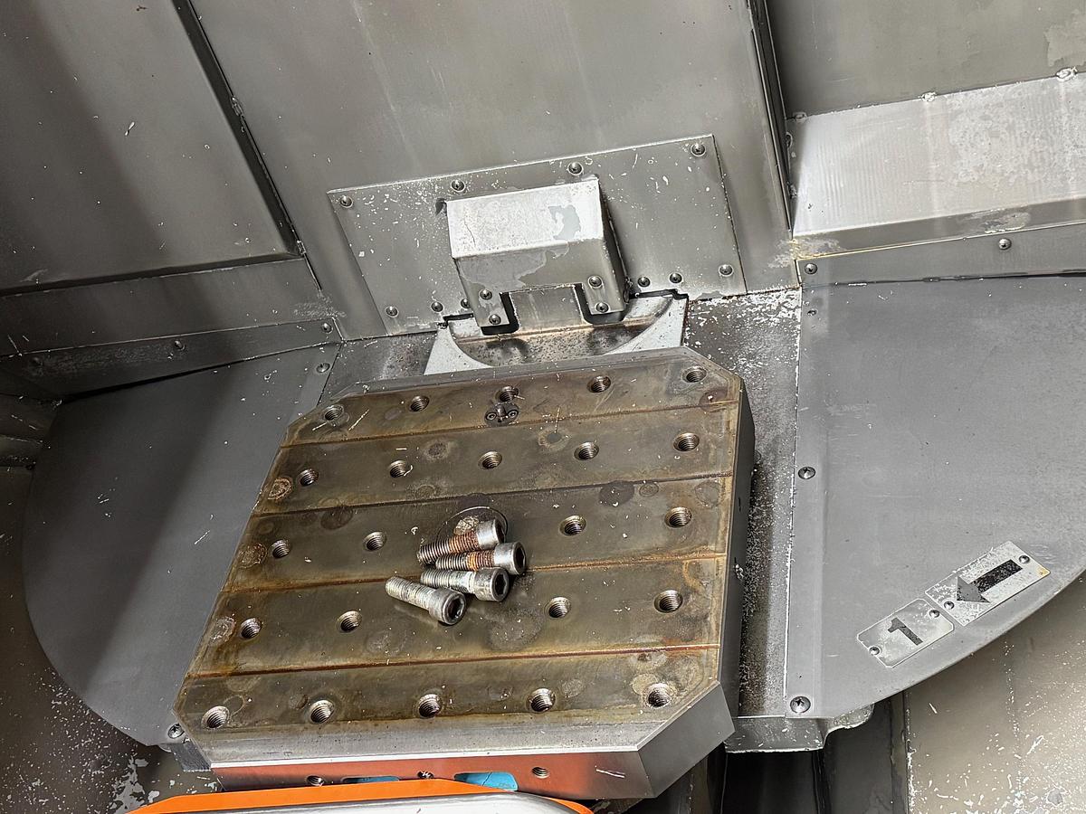 Gebraucht Bearbeitungszentrum Horizontal MAKINO A51 NX