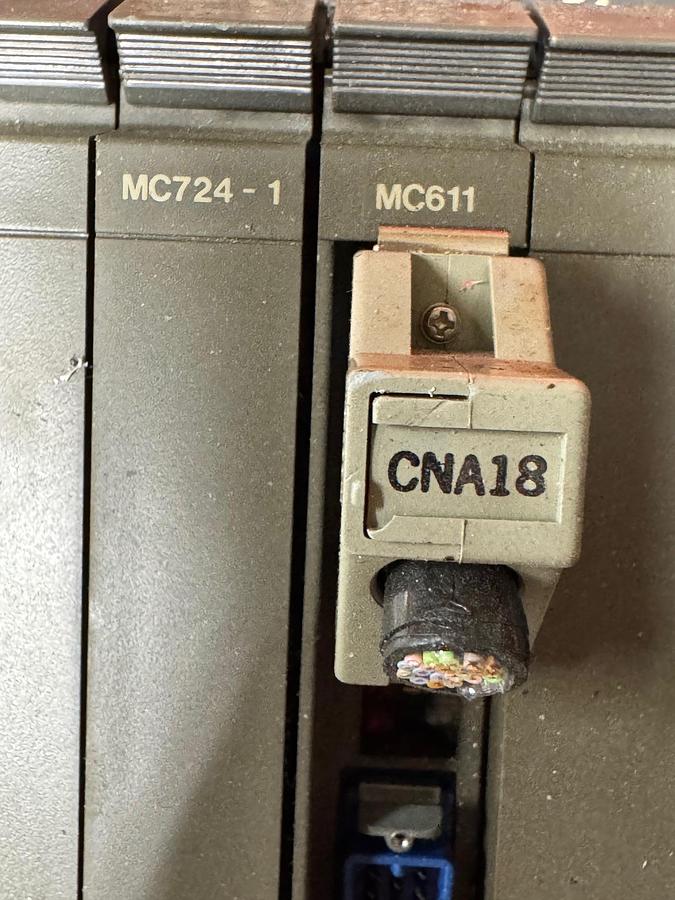 Gebraucht CNC Steuerung von MAZAK Maschine MITSUBISHI MELDAS Type FCA335M