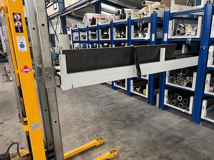 Gebraucht 2 Stück Lagerregal für Langmaterial und Stangen bis 6m HAHN & KOLB Wabenragal