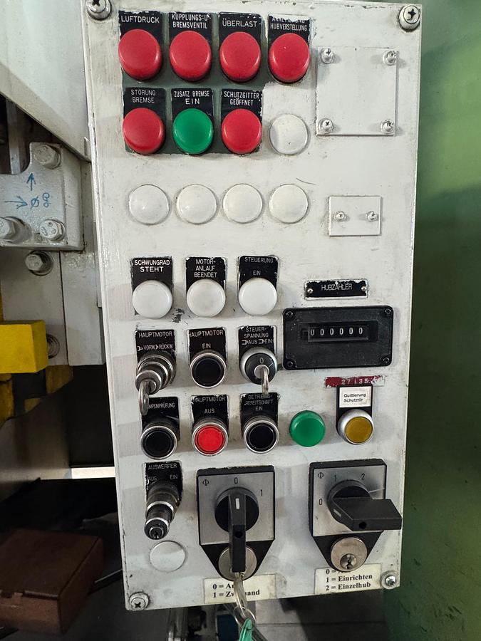 Gebraucht Hydraulische Presse  KOMATSU OBA 60-2