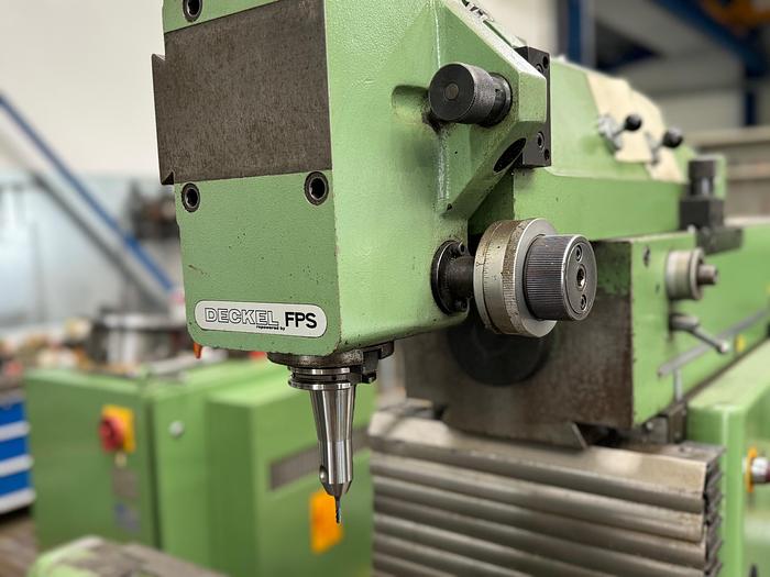 Gebraucht Universalwerkzeugfräsmaschine DECKEL FP4 NC