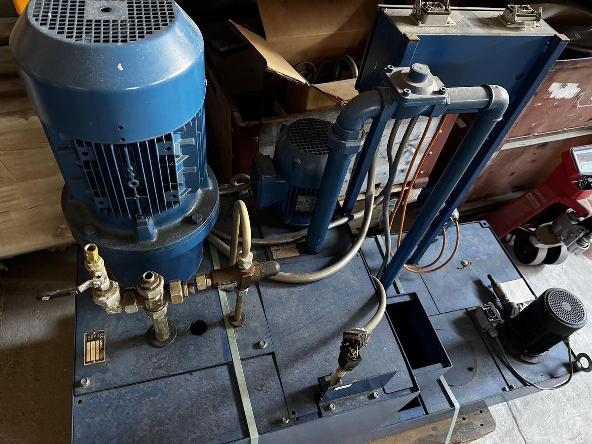 Gebraucht KNOLL Kühlmittelanlage für CNC Maschinen