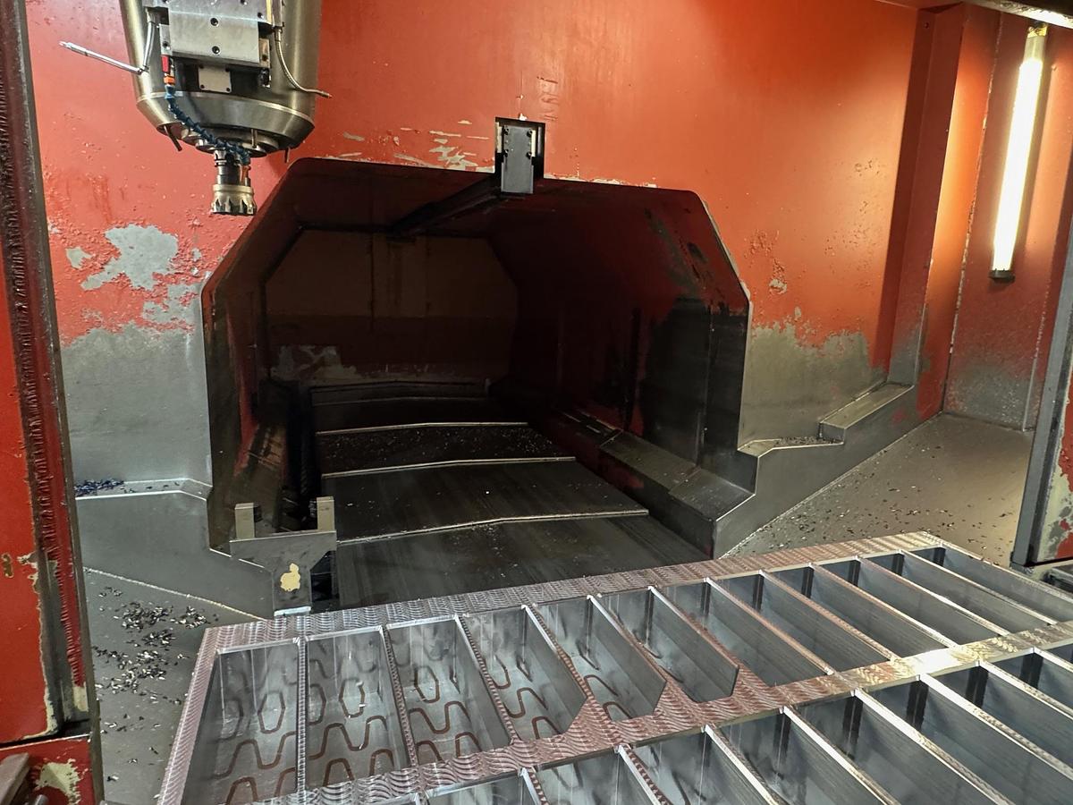 Gebraucht CNC Universalportalbearbeitungszentrum FPT Industrie S.p.A. Modell: DINO DV28T2208
