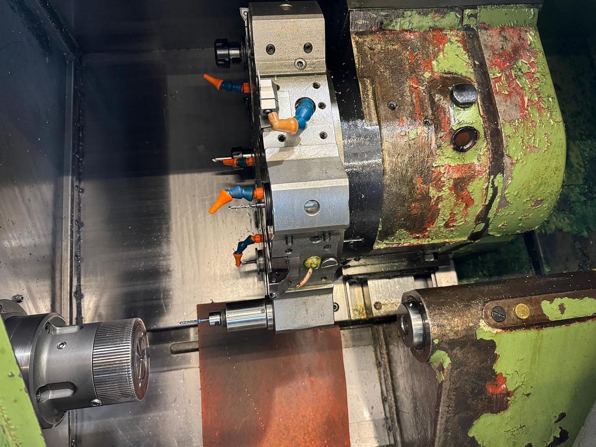 Gebraucht CNC Drehmaschine VICTOR TNS-1B