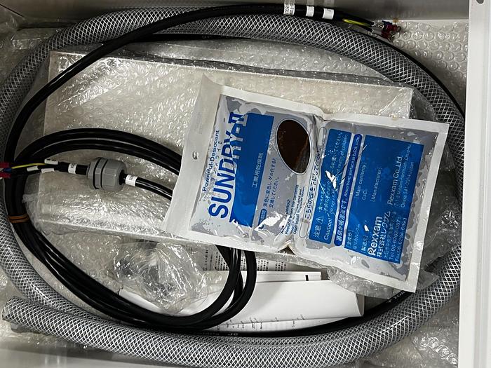 Gebraucht Innenkühlungvorbereiter mit Pumpe - Kühlmitteltank für CNC Bearbeitungszentrum