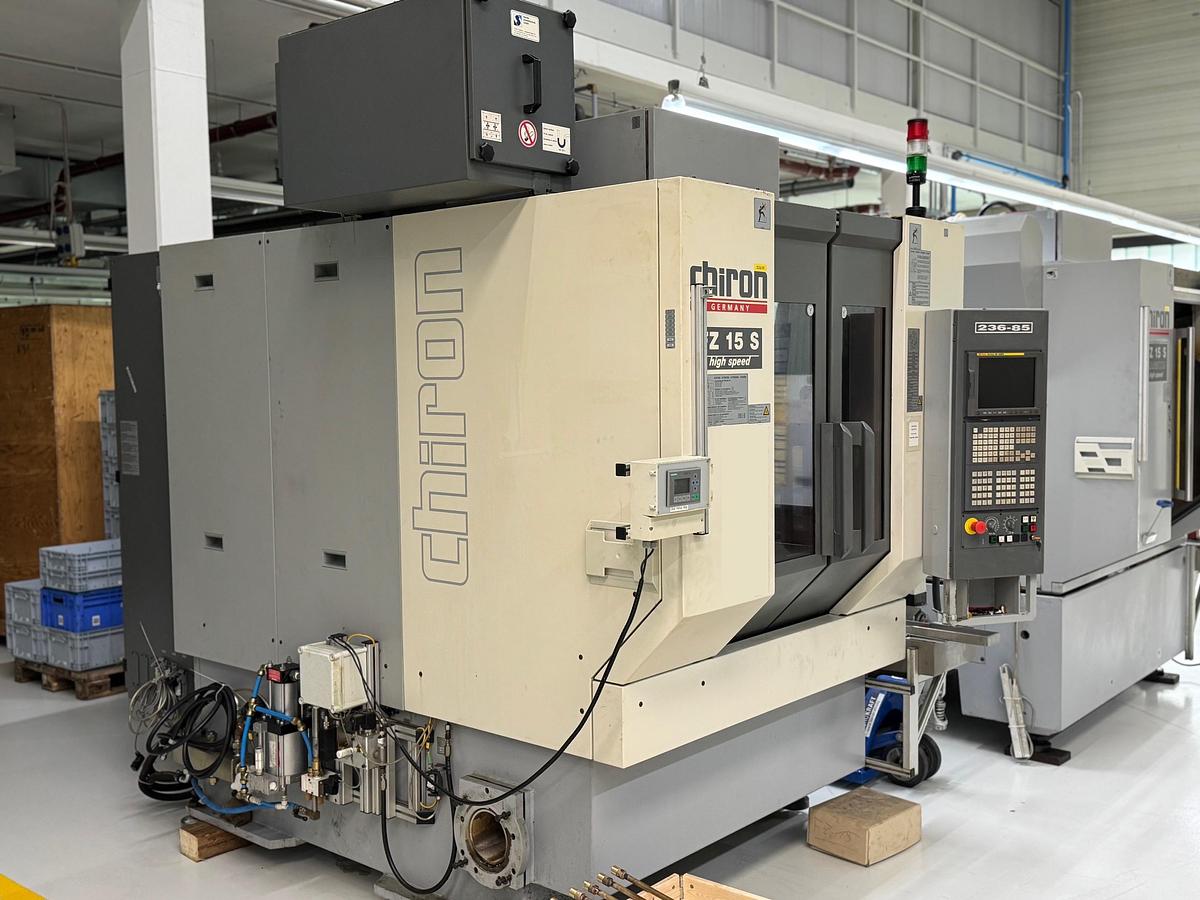 Gebraucht 5-Achsen CNC-Bearbeitungszentrum  CHIRON - FZ 15 S High Speed